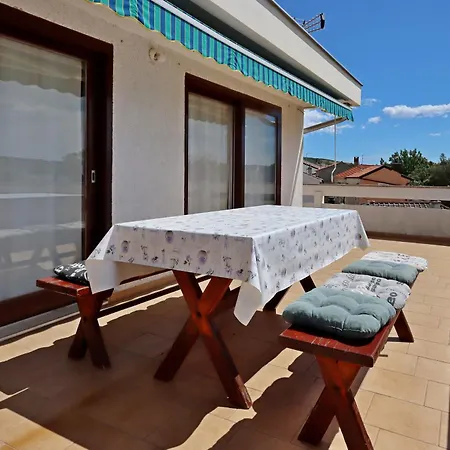 By The Sea Punat, Krk - 5328 Apartamento
