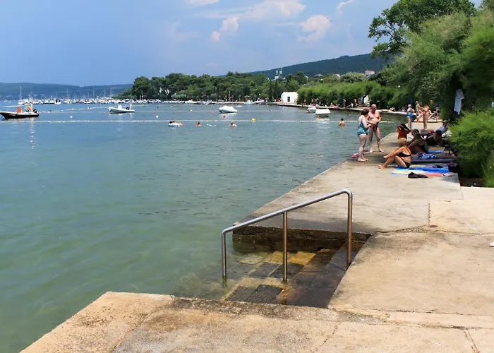 Apartment Apartments By The Sea Punat, Krk - 5328 *