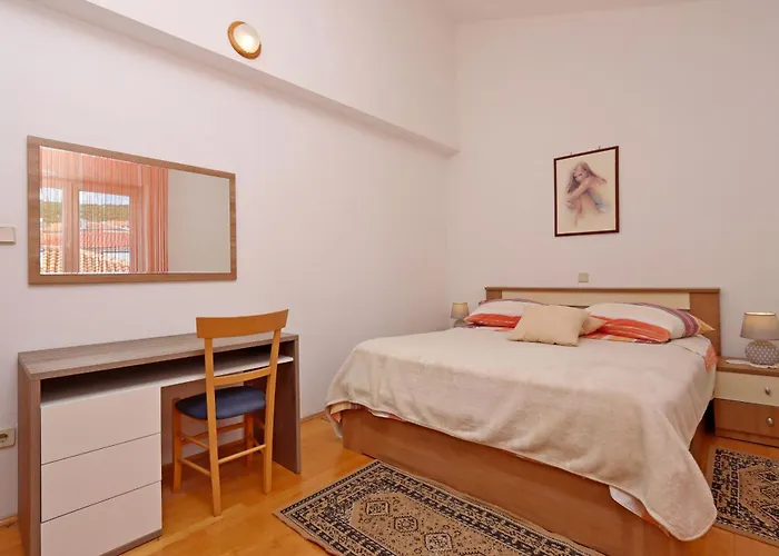 Apartment Apartments By The Sea Punat, Krk - 5328