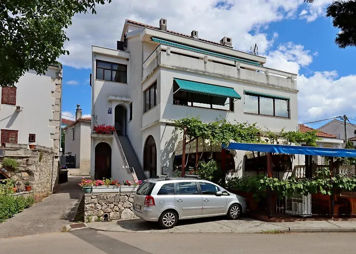 Apartment Apartments By The Sea Punat, Krk - 5328 Punat