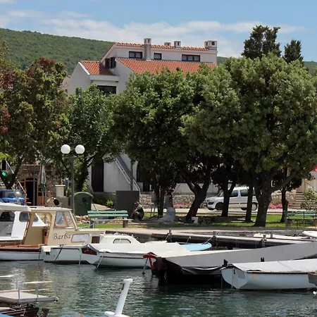 Apartments By The Sea Punat, Krk - 5328 Apartman